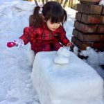 冬は雪遊びを楽しもう♡子育て中の雪とのふれあい