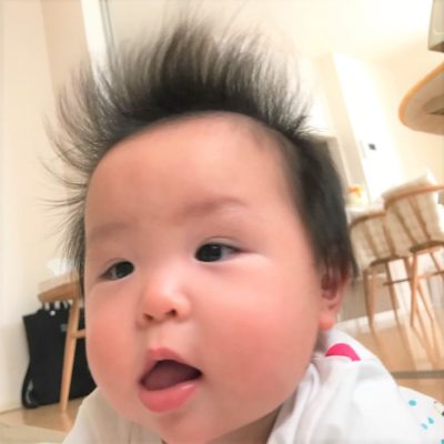 生後4ヶ月で美容院デビュー 0歳児のヘアカットってどんな感じ 広島の育児情報 Pikabu ピカブ