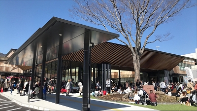 フジタ スクエア まるくる大野外観