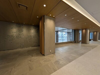 福屋広島駅前店の館内通路