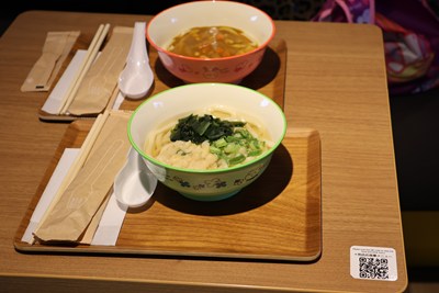 お子様うどんとお子様カレー