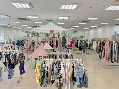 サンマルマルシェ店内