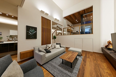 東亜ハウスモデルハウスリビング