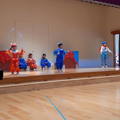 けんしんこども園の発表会の様子