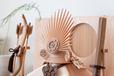 織田信長モチーフの前立て