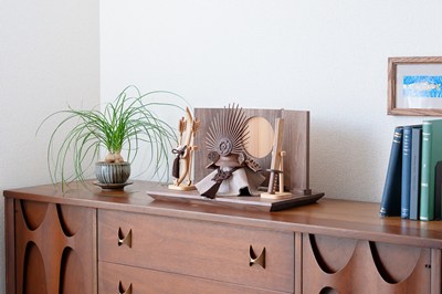 人と木新作五月人形一例