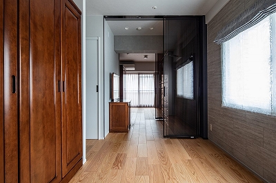 婚礼家具と調和のとれたリノベ空間