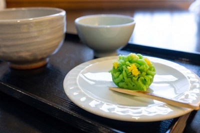 抹茶と上生菓子セット