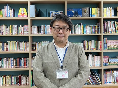 石田先生のバストアップ写真