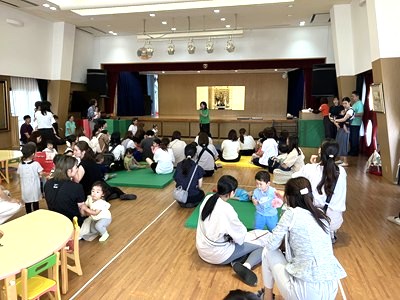 園長先生のお話の時間の様子