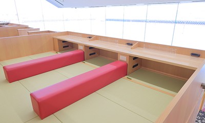 ボートレース宮島のくつろぎルームの一部